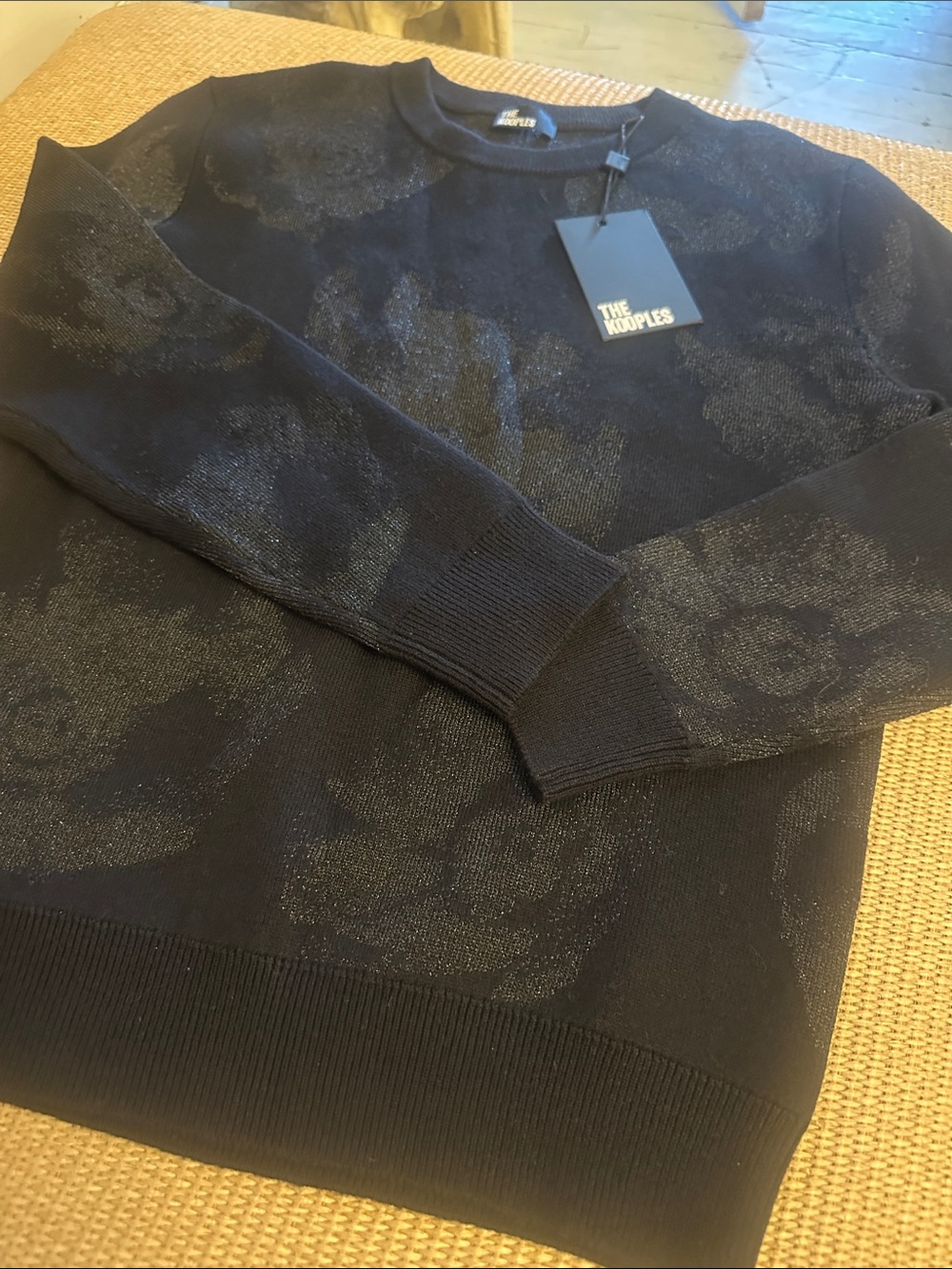 💜#70/71 The Kooples Black metallic Floral Jacquard Crewneck Sweater $315 - Picture 4 of 8
